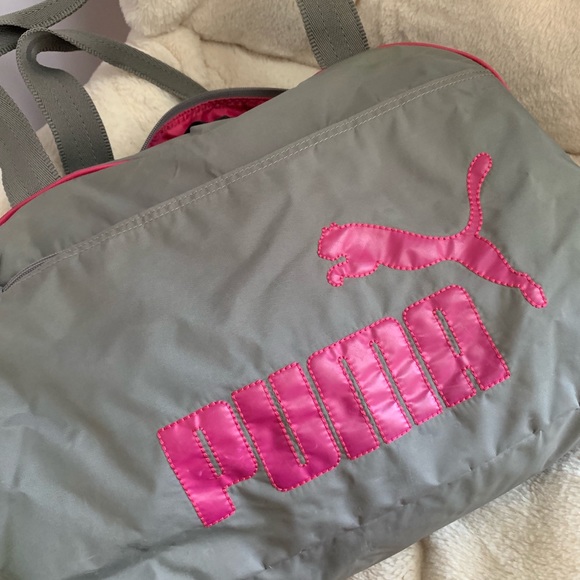 Puma Duffle - Picture 3 of 3